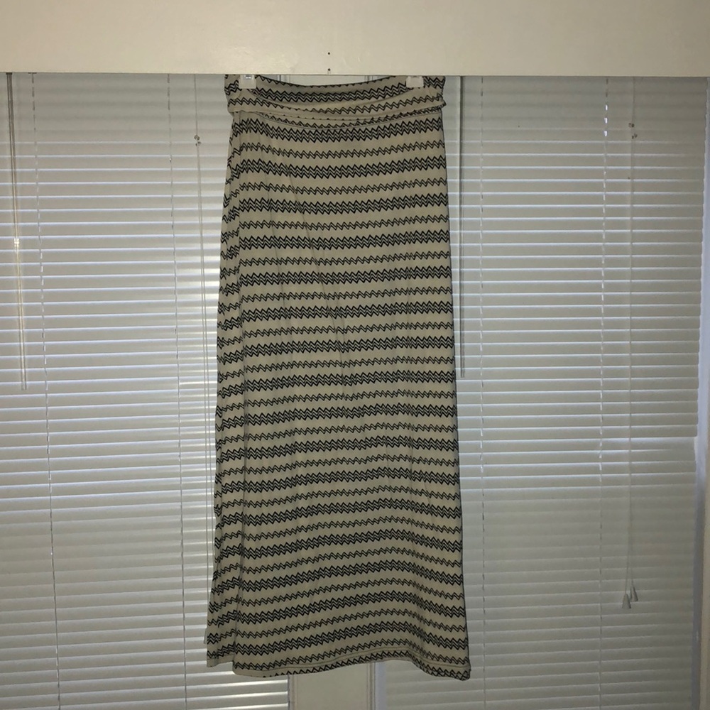 Black and white Aztec maxi skirt